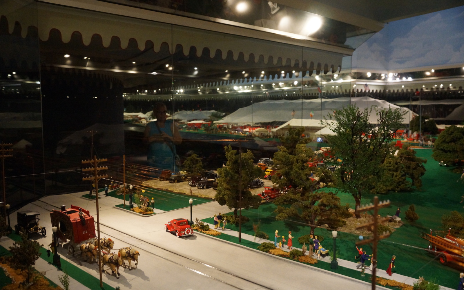 An indication of the size of the model / diarama
