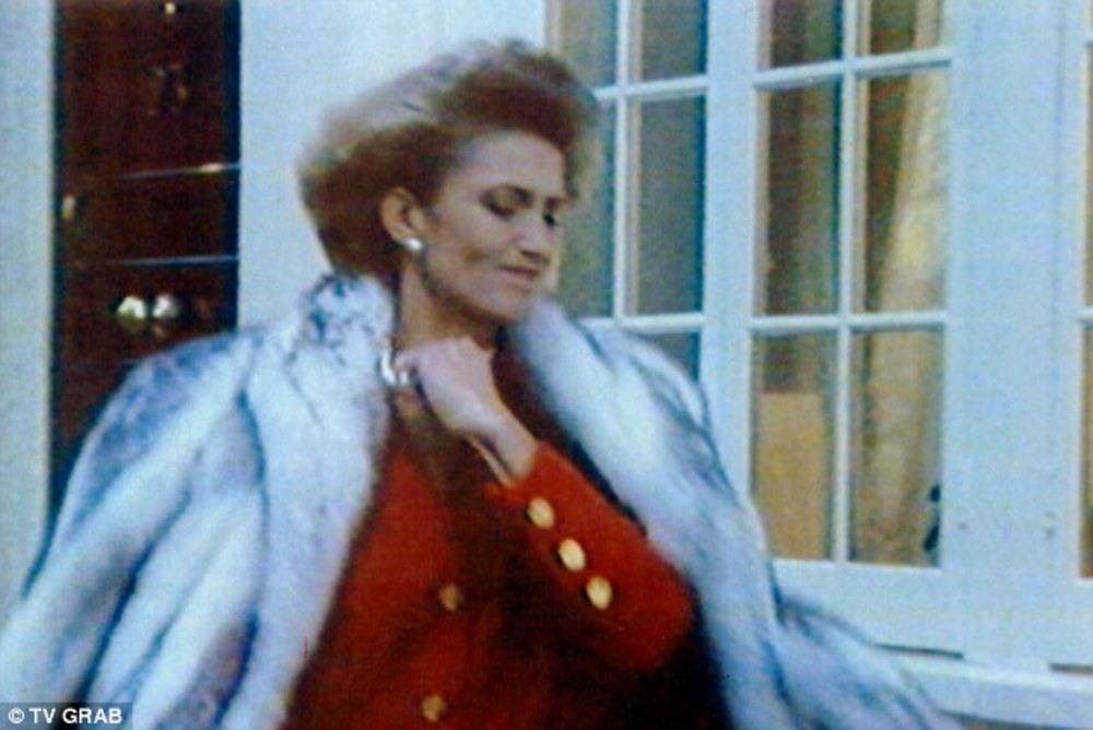 Paula Hamilton VW advert model